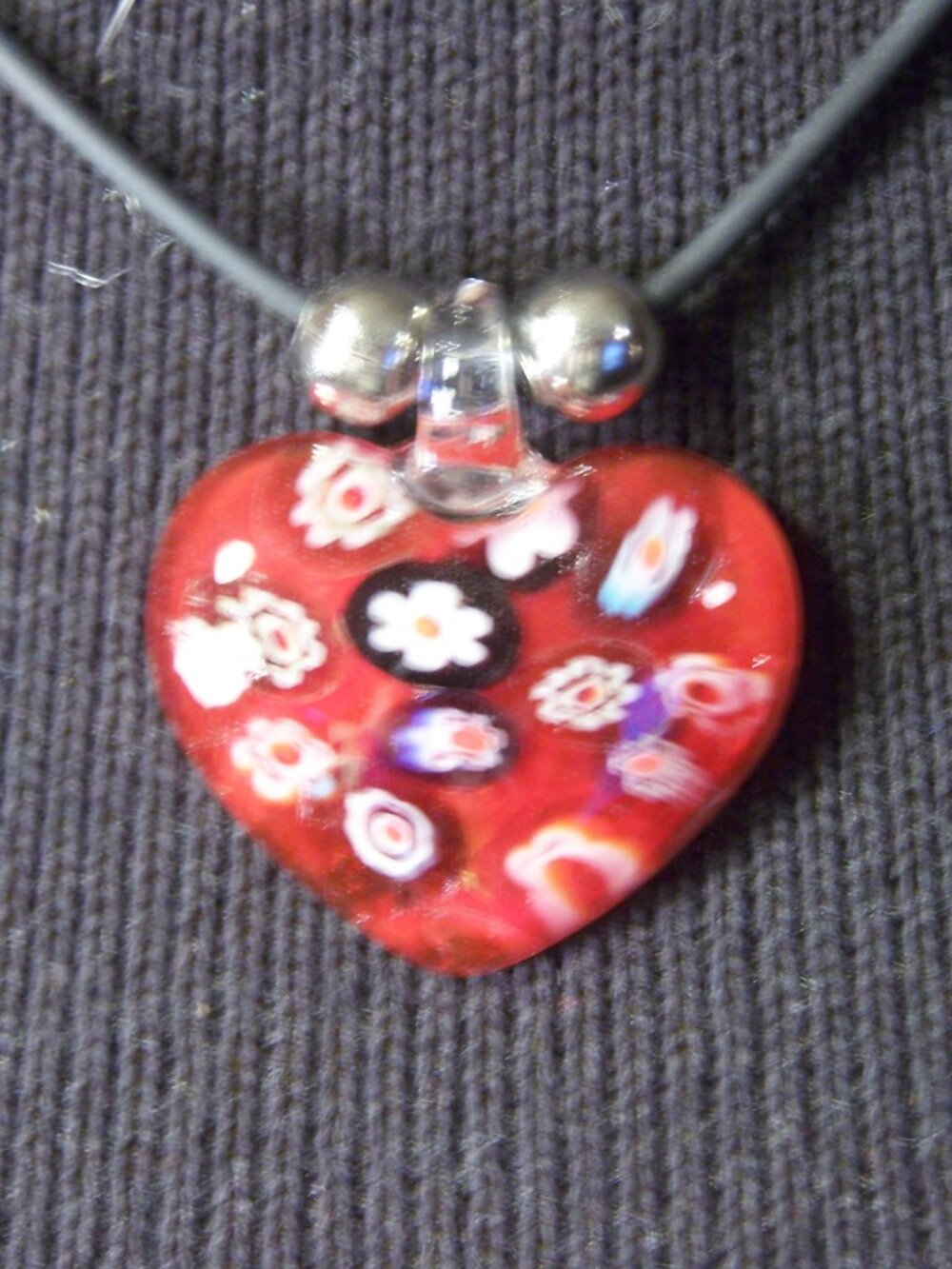 **Moving Sale** Fashion Jewelry Glass Heart Necklace NWOT